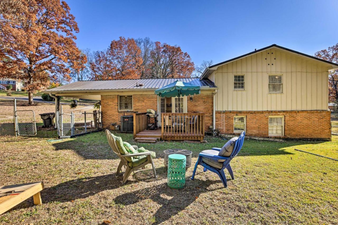 Modern Birmingham Escape With Yard And Fire Pit! Vila Exterior foto